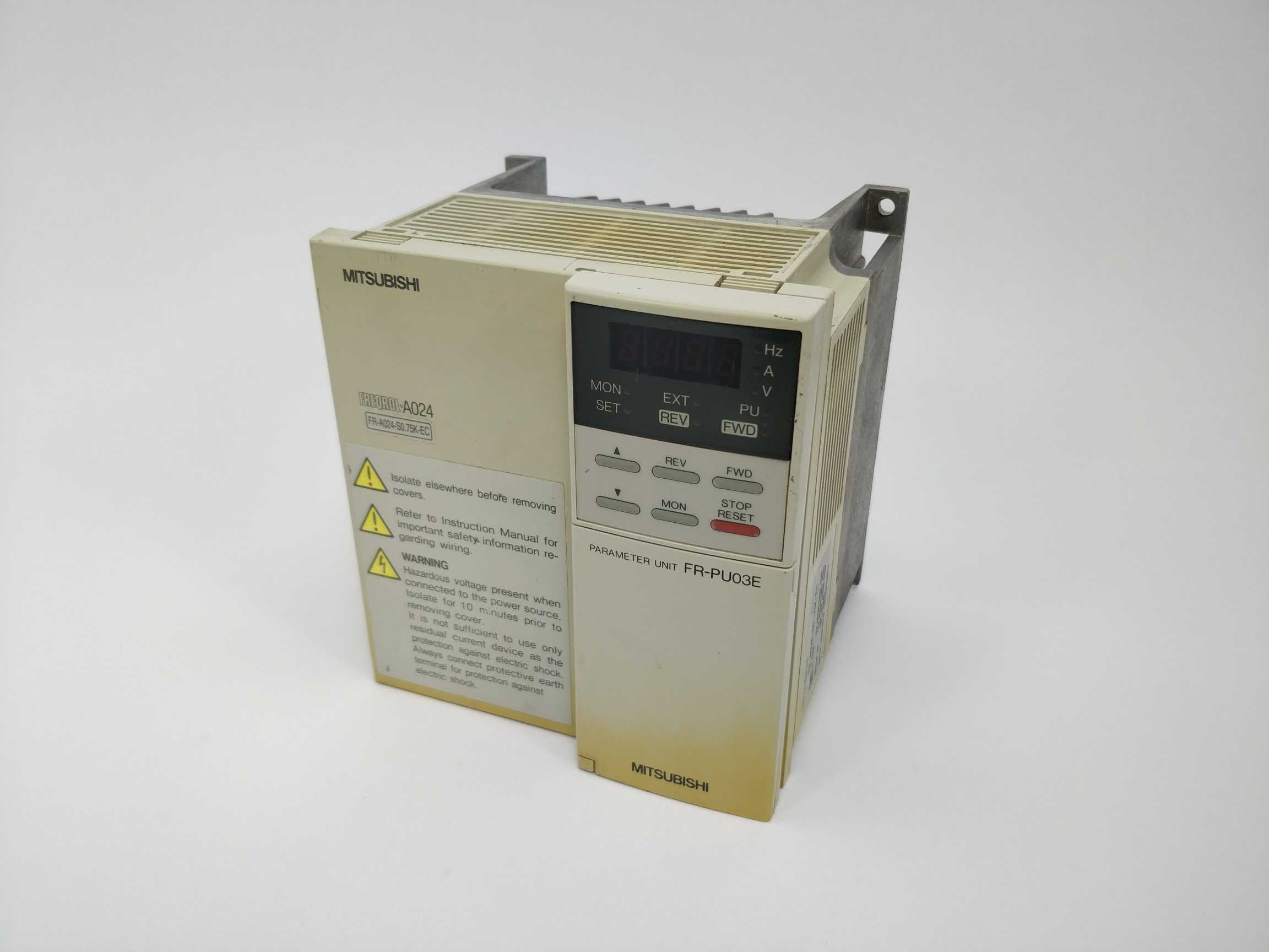 Mitsubishi FR-A024-S0.75K-EC Inverter with FR-PU03E 0.75kW 0.2-400Hz –  Buy2Sell ApS