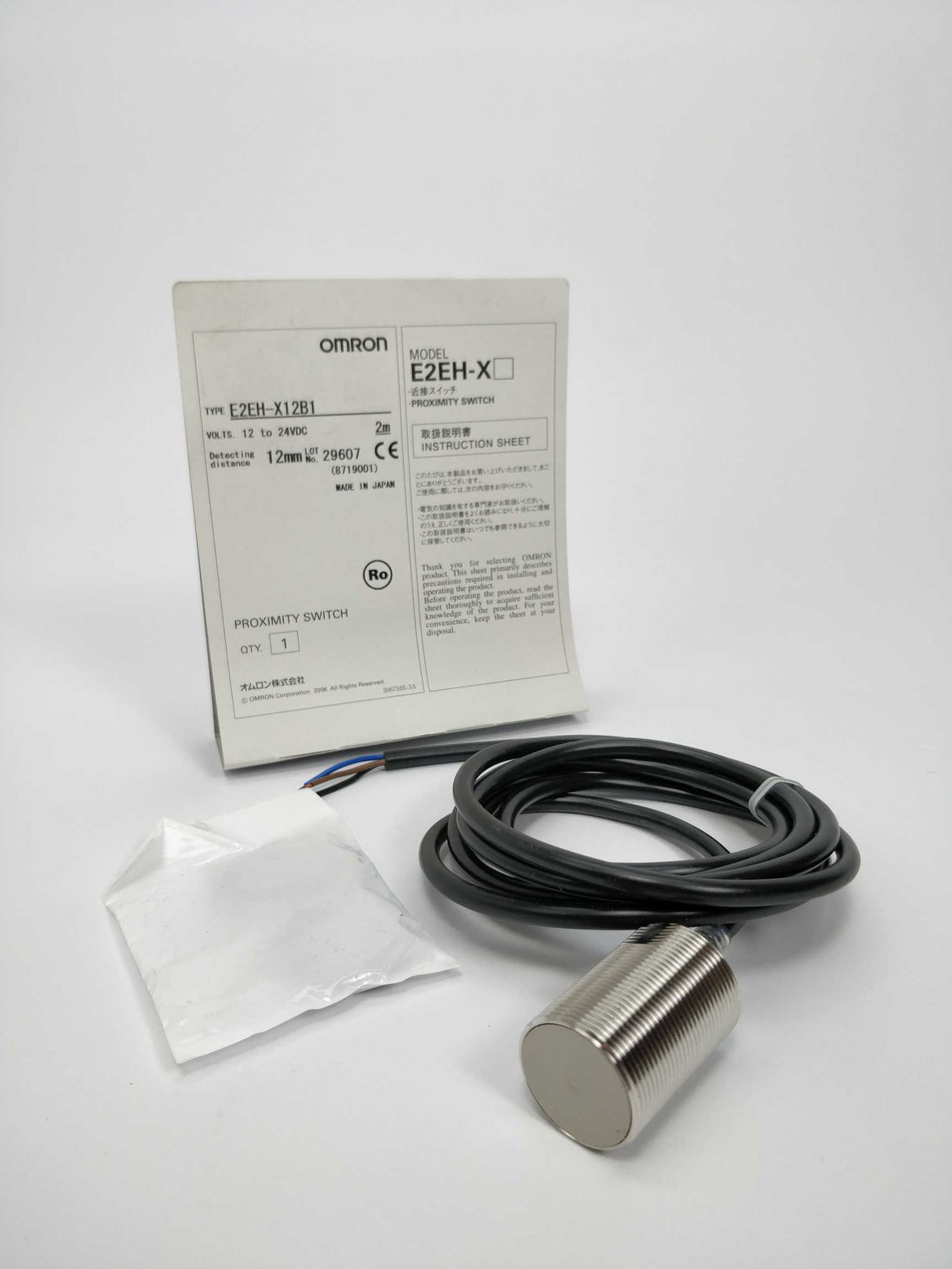 OMRON E2EH-X12B1 Proximity switch 12-24VDC 12mm