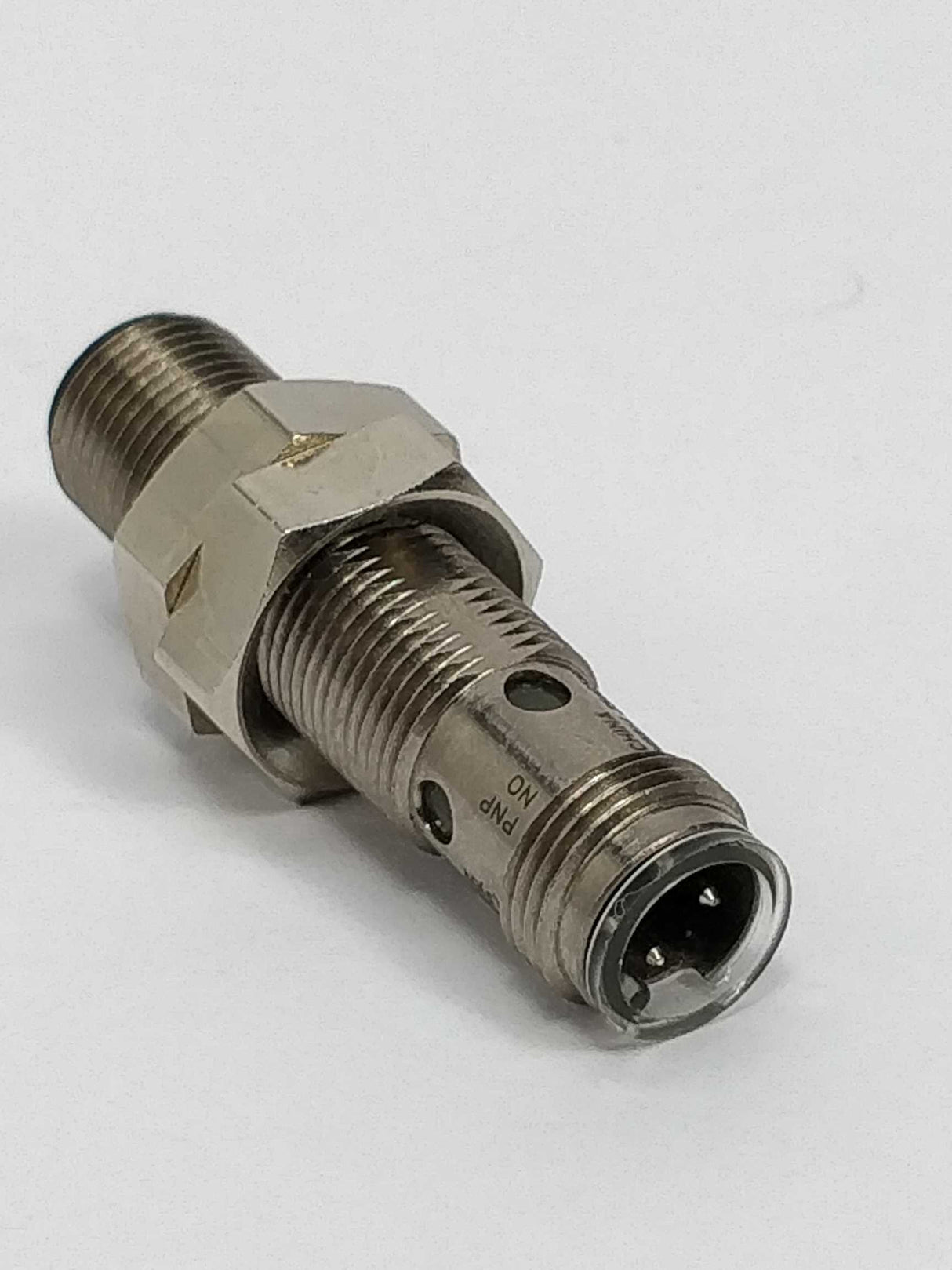 OMRON E2A3-M12KS06-M1-B1 Cylindrical proximity sensor