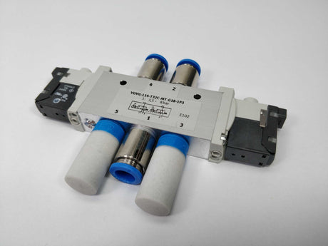 Festo 574368 Solenoid valve VUVG-L14-T32C-MT-G18-1P3