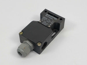 Schmersal AZ 16-12zvrk Safety switch