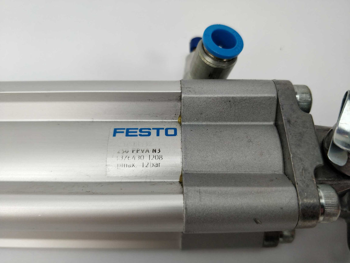 Festo 1376430 DSBC-32-250-PPVA-N3 Pneumatic Cylinder