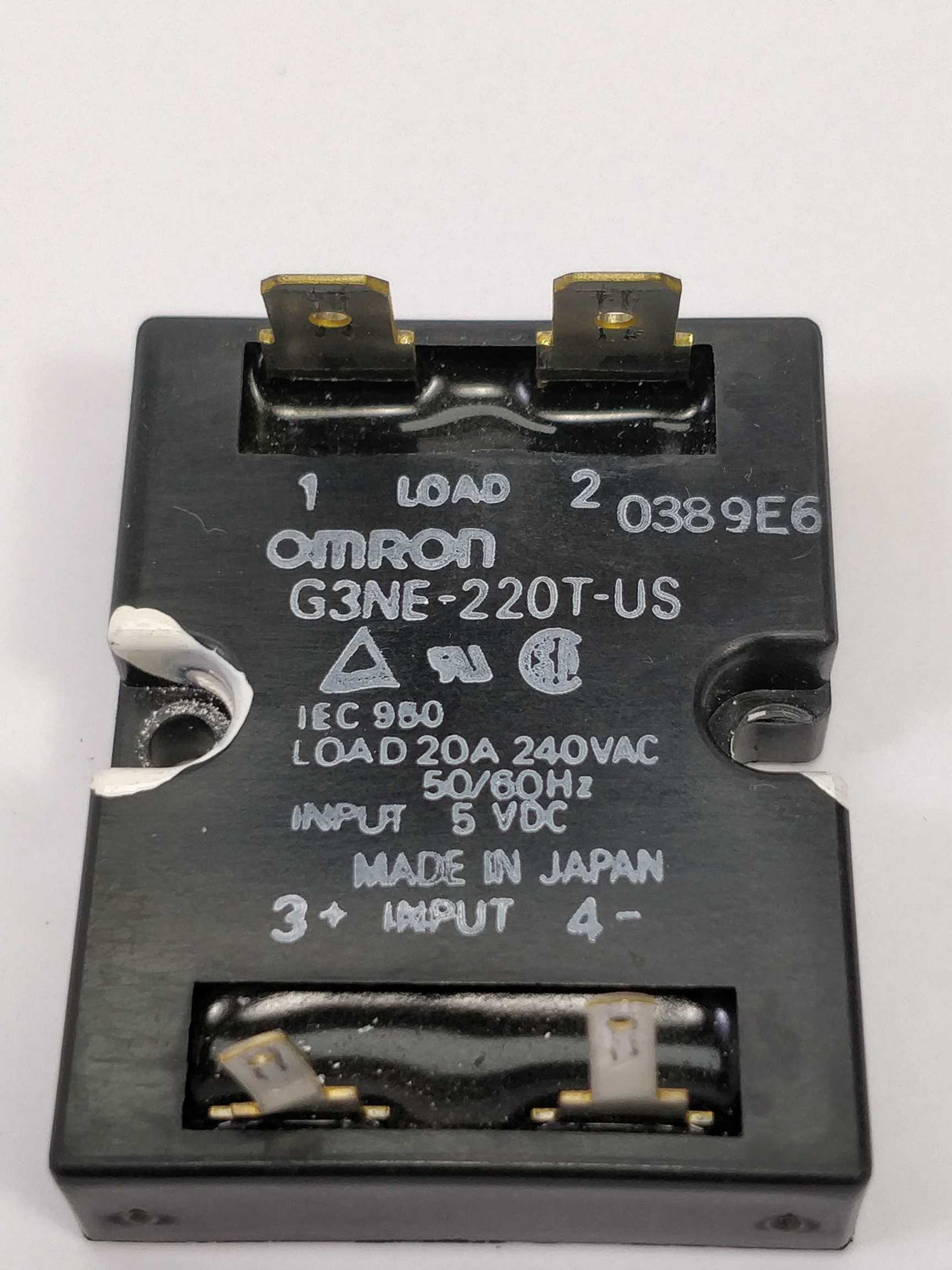 OMRON G3NE-220T-US Solid state relay, 5V "coil"  Load: 240V 20A