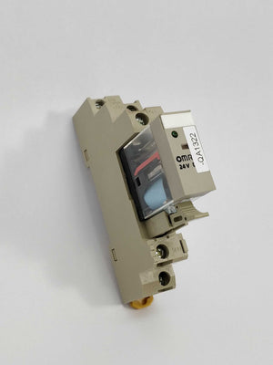 OMRON G2R-1-SN(S) Relay 24VDC P2RF-05-E Socket