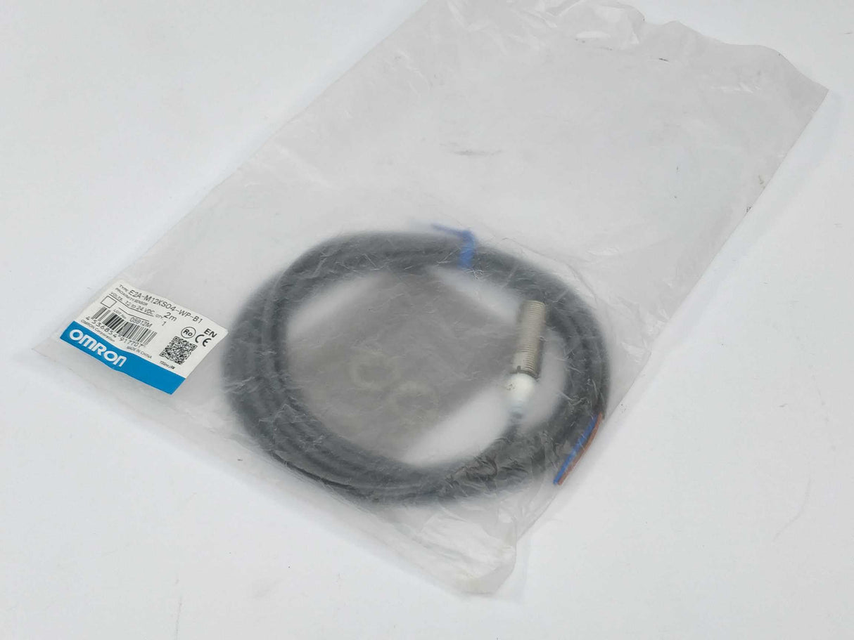 OMRON E2A-M12KS04-WP-B1 INDUCTIVE PROXIMITY SENSOR 2M