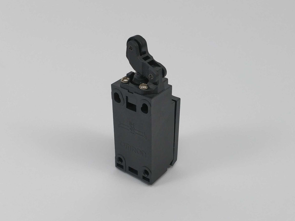 OMRON D4N-4C62 Limit switch