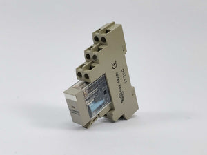 OMRON G2R-2-S (S) RELAY + P2RF-08-E