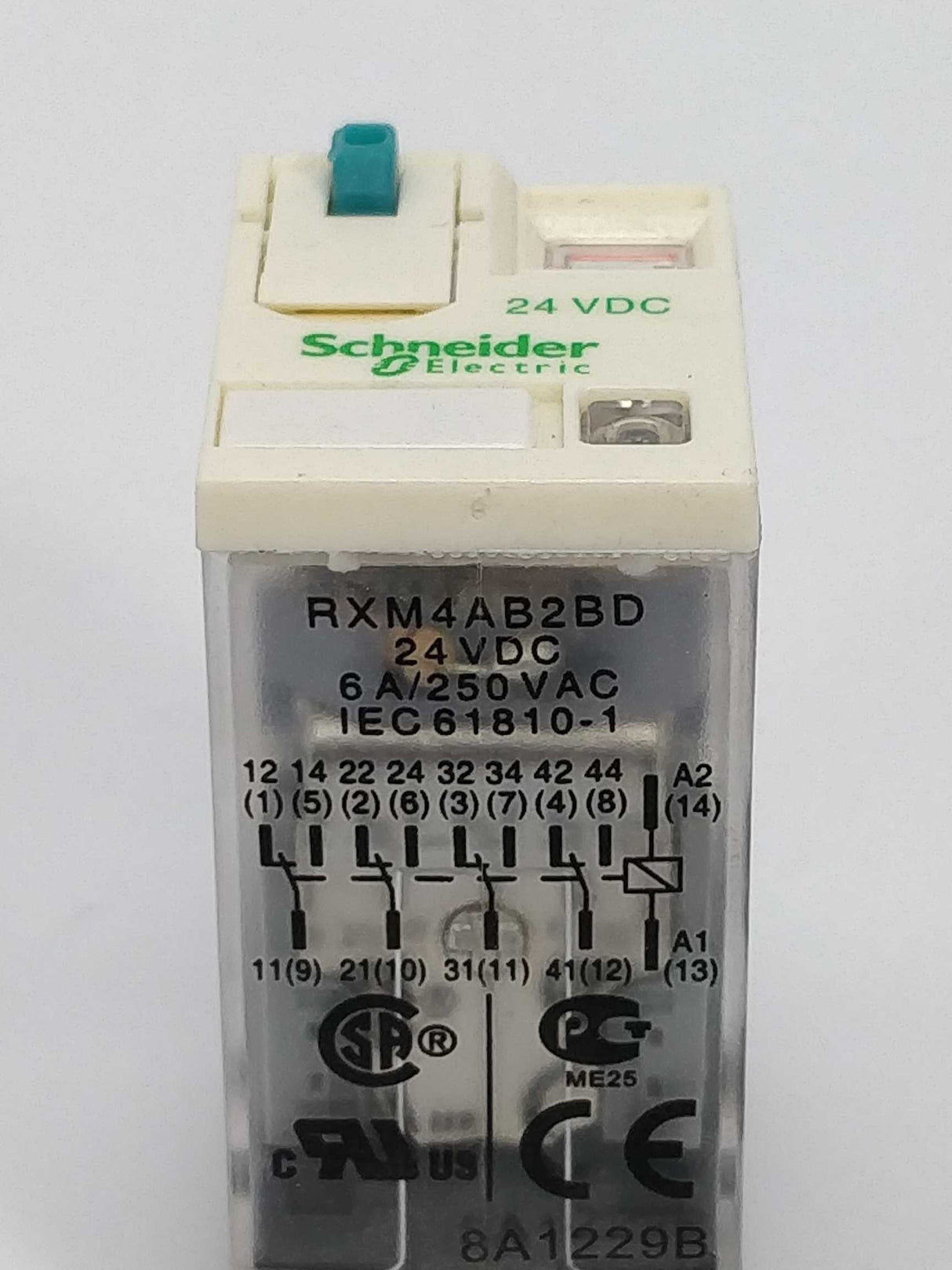 Schneider Electric RXM4AB2BD Relay plug-in 6A 24VDC 250VAC