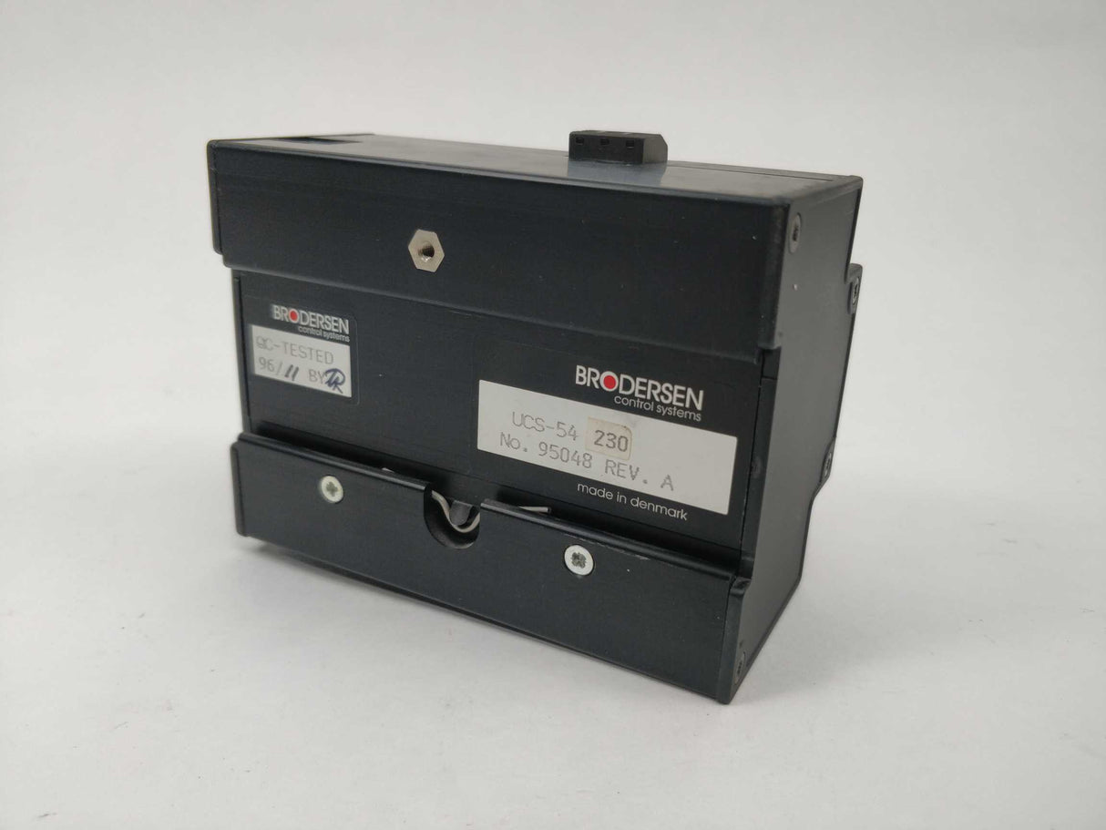 BRODERSEN UCS-54 230 System power supply