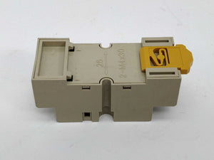 OMRON PYF-14A-N Relay socket 250VAC 5A 2pcs