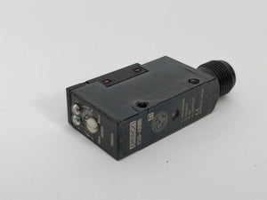 OMRON E3S-AR86 Photoelectric sensor