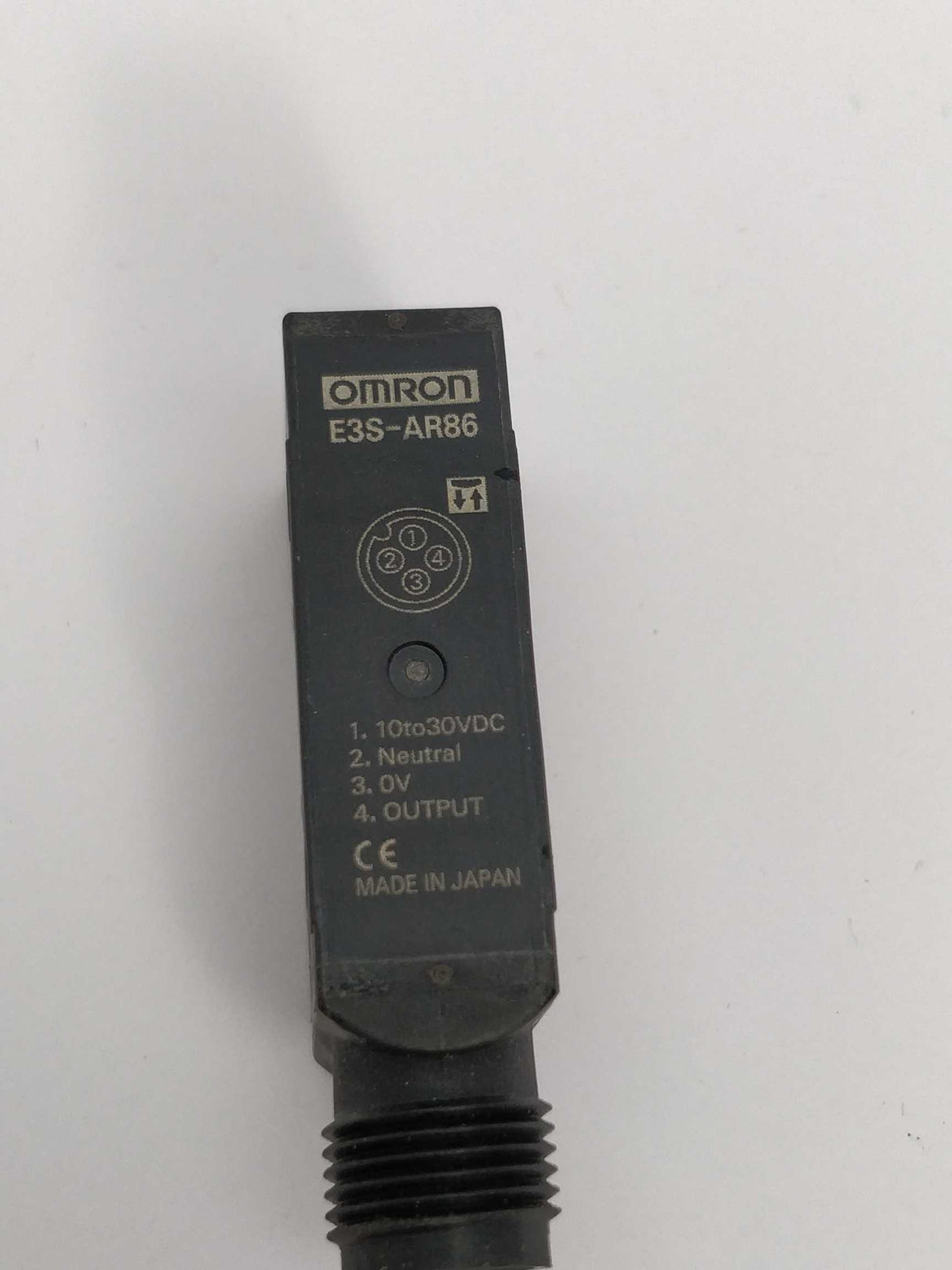 OMRON E3S-AR86 Photoelectric sensor