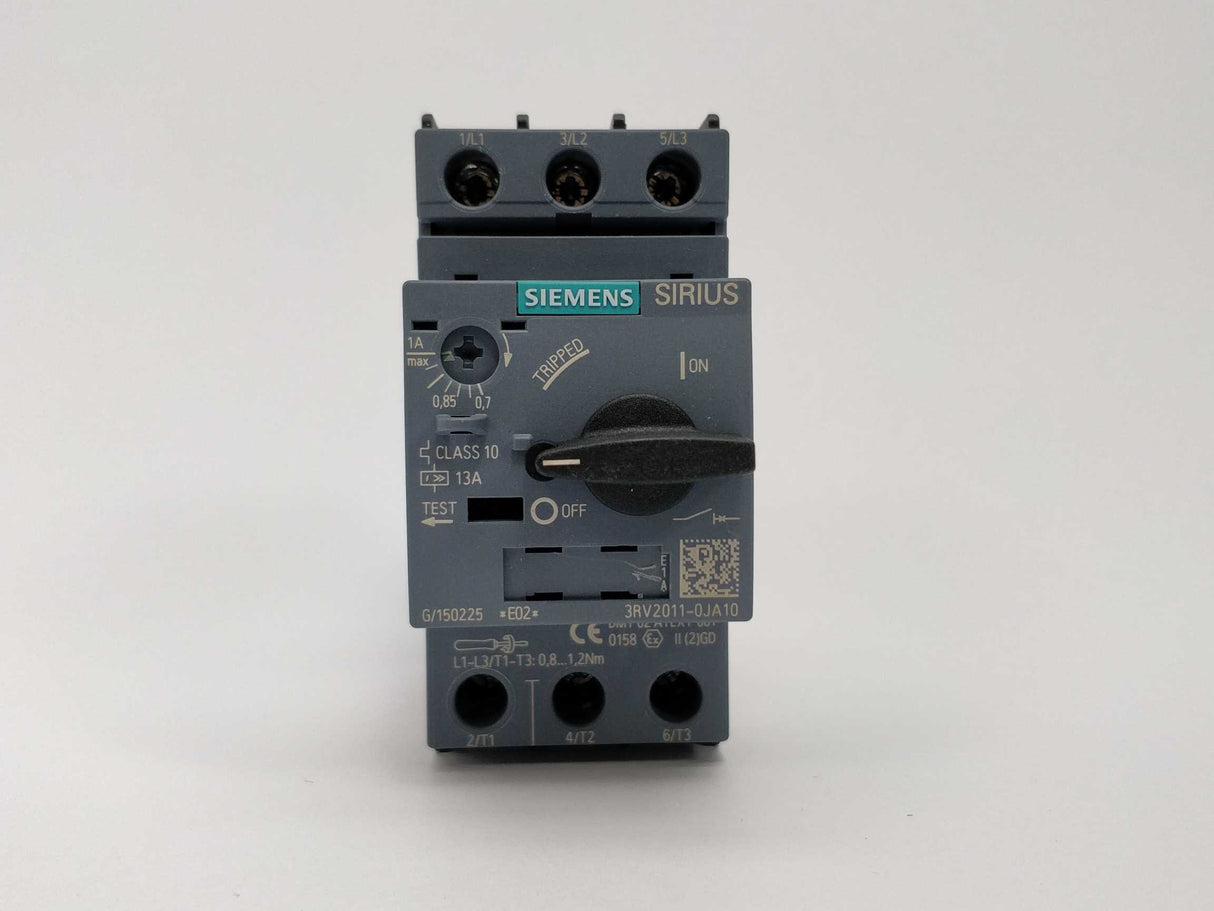 Siemens 3RV2011-0JA10 Circuit breaker E02