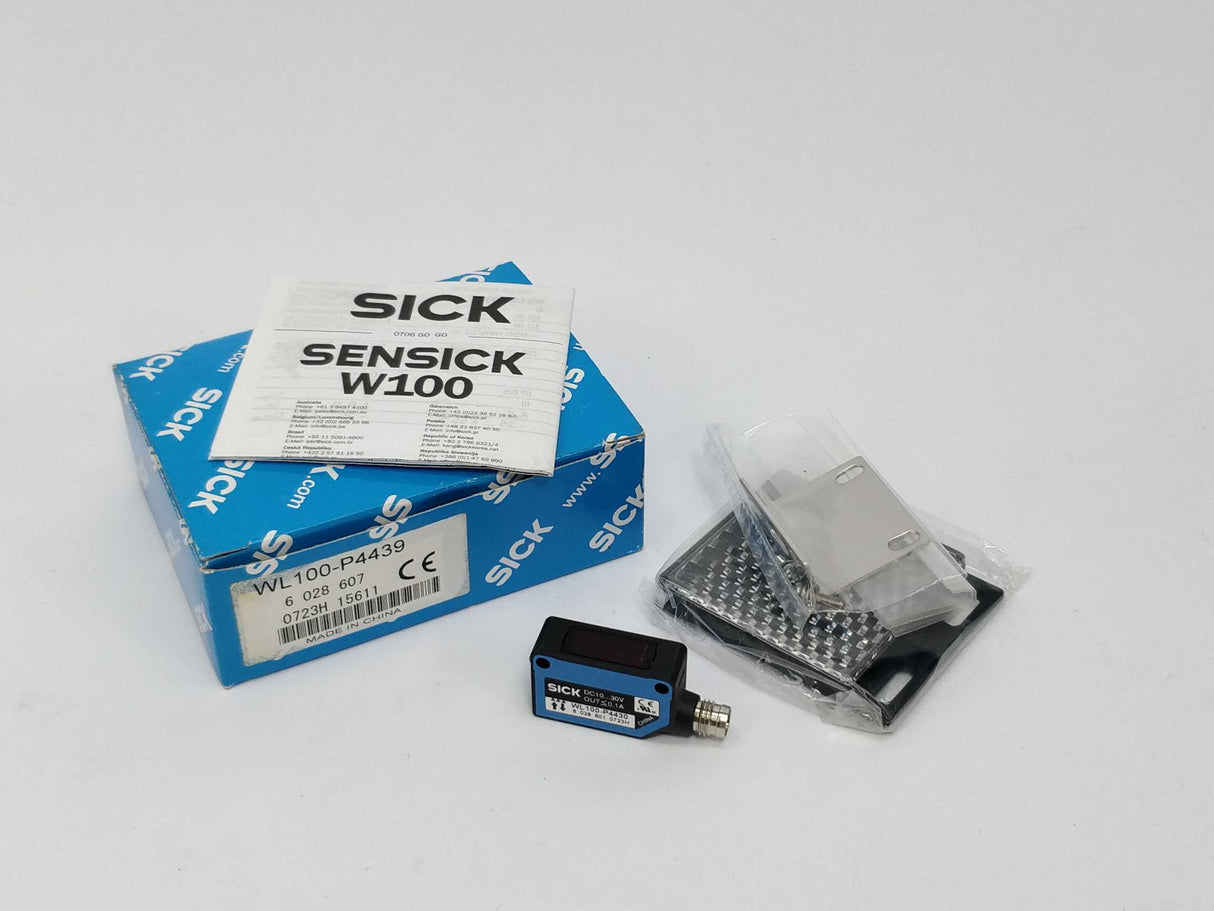 SICK 6028607 WL100-P4439, Sensick W100