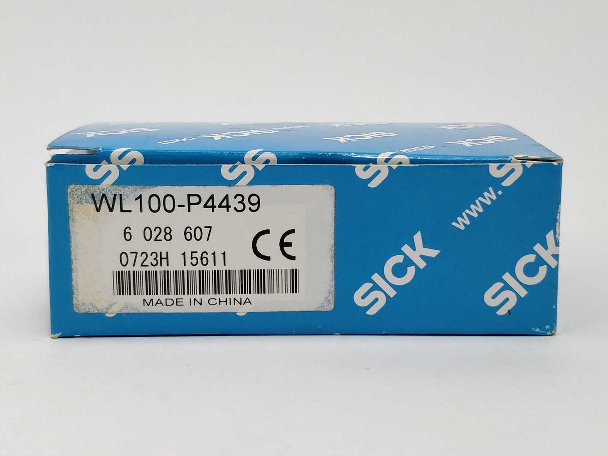 SICK 6028607 WL100-P4439, Sensick W100