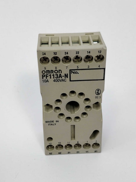 OMRON PF113A-N Relay socket 10A 400VAC