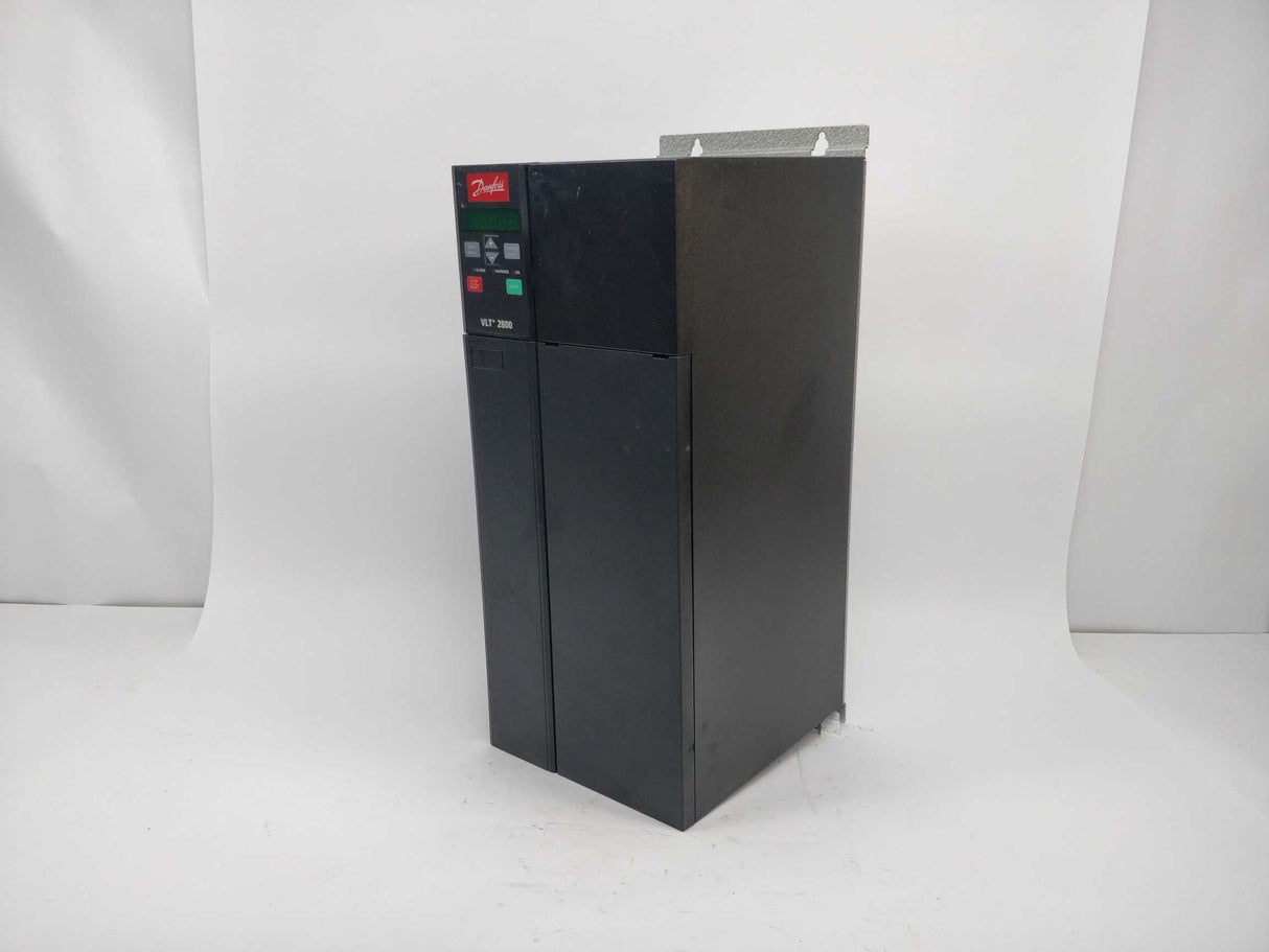 Danfoss 195N1115 VLT2800 18.3kVA., T/C: VLT2880PT4B20STR3DBF