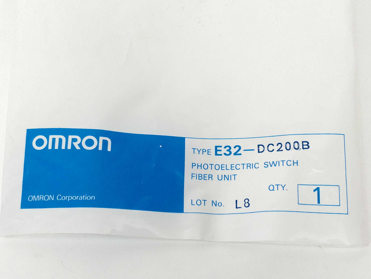 OMRON E32-DC200B Fiber optic sensor head