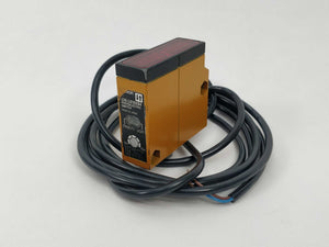 OMRON E3S-LS10XB4 Photoelectric switch