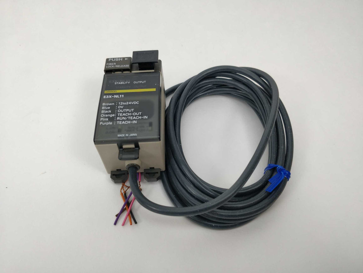 OMRON E3X-NL11 Photoelectric switch