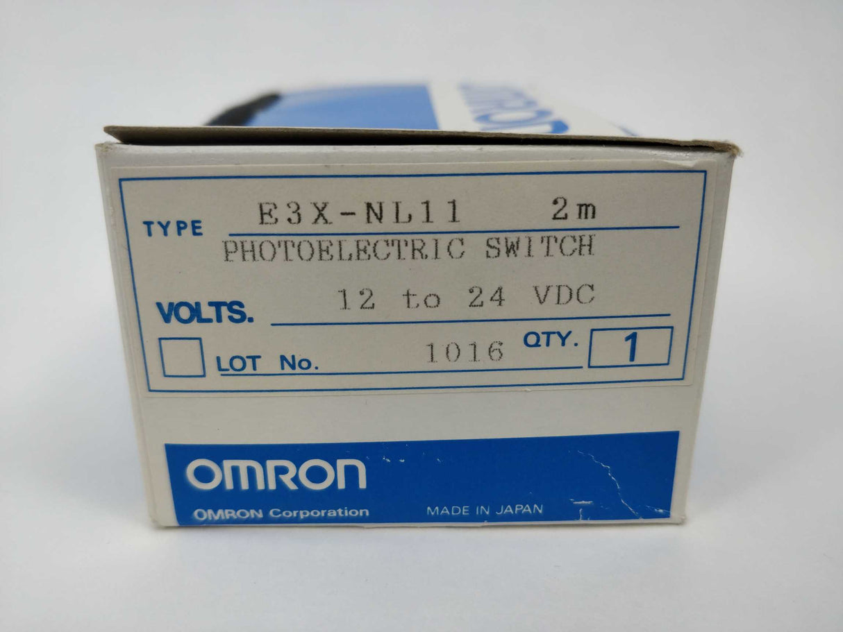 OMRON E3X-NL11 Photoelectric switch