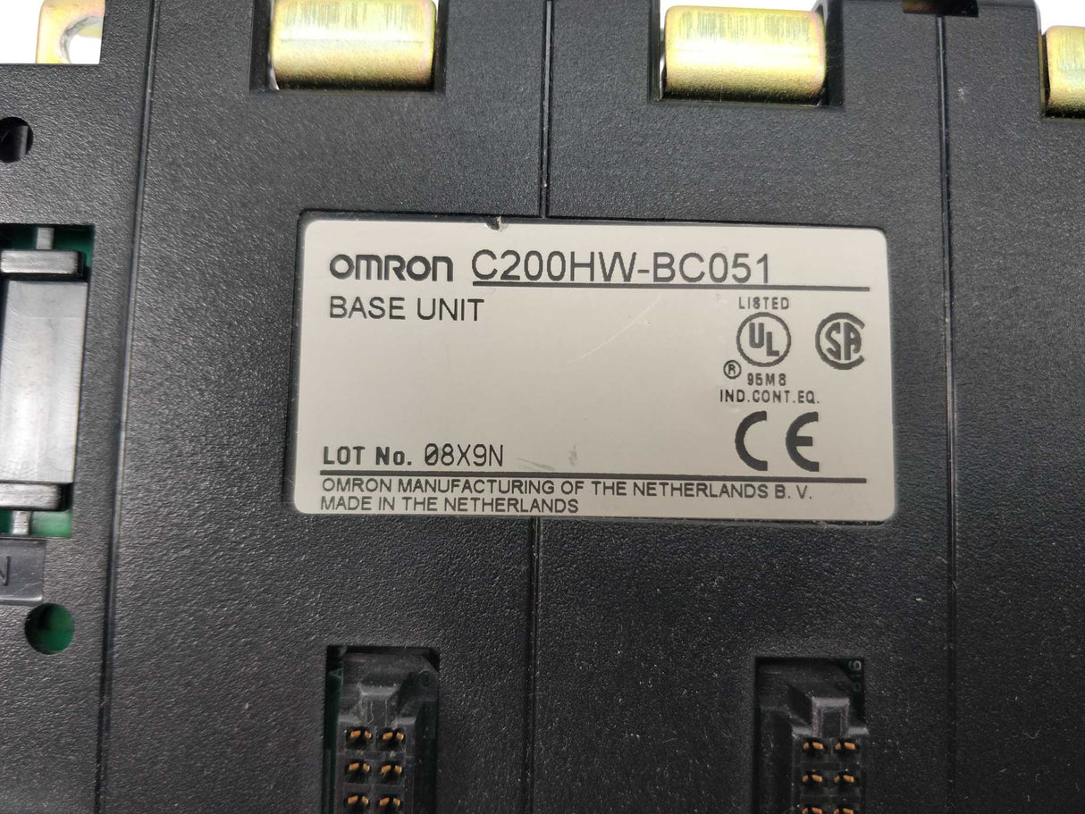 OMRON C200HW-BC051 Base unit Backplane