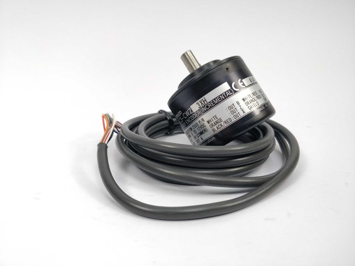 OMRON E6C3-CWZ3XH Rotary Encoder Incremental 2m