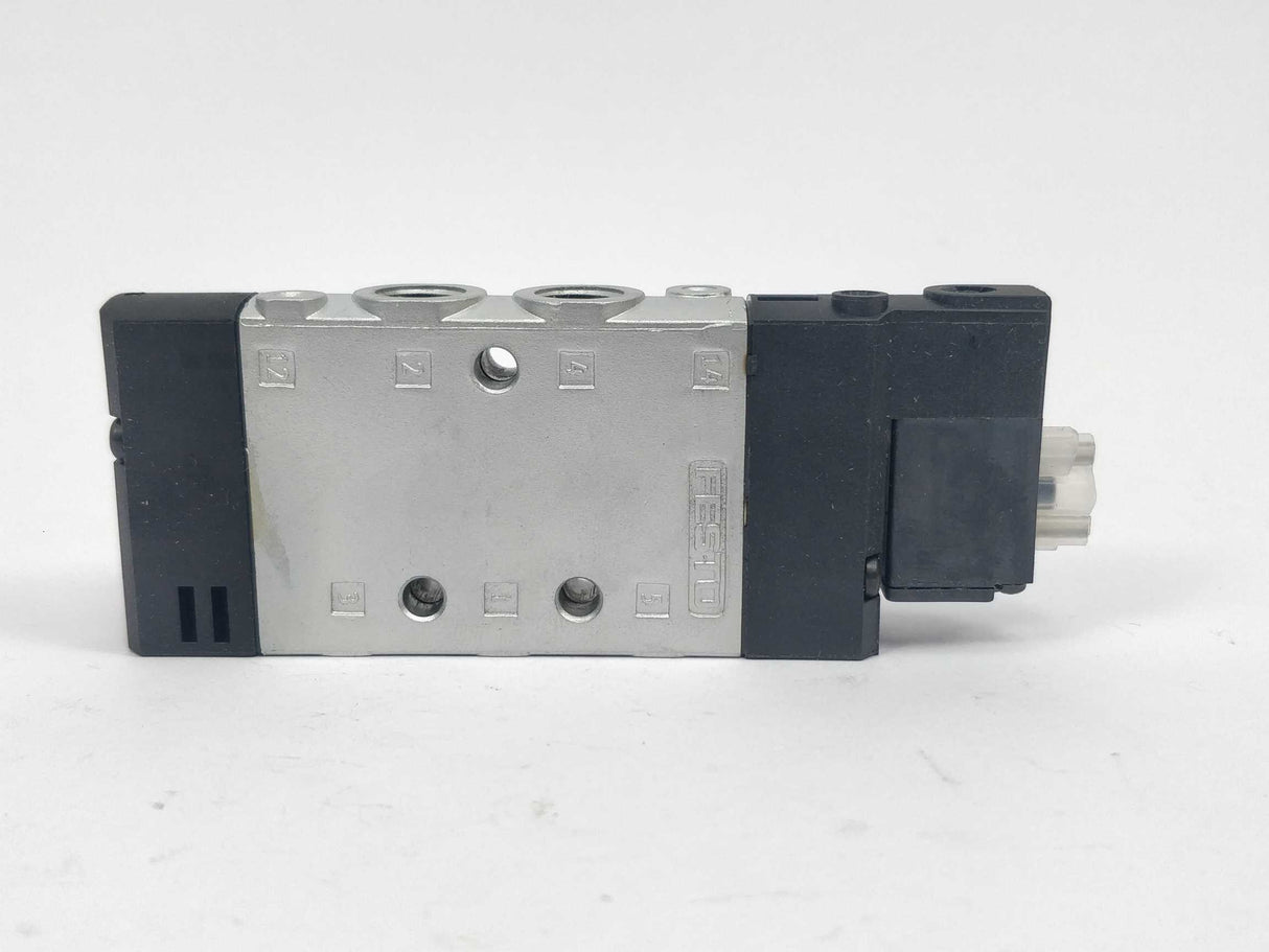 Festo 196941 CPE14-M1BH-5L-1/8 Solenoid valve