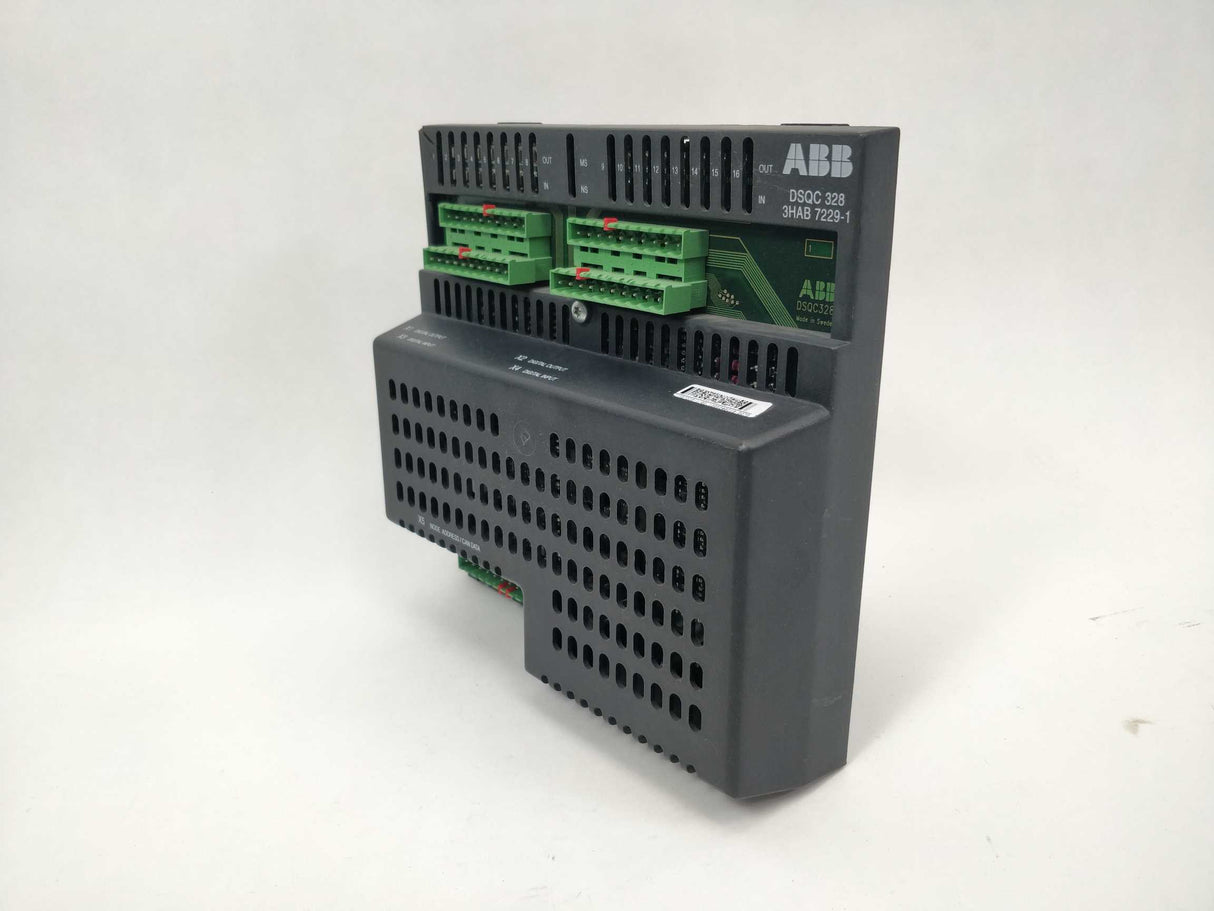 ABB DSQC 328 Digital I/O module 3HAB7229-1