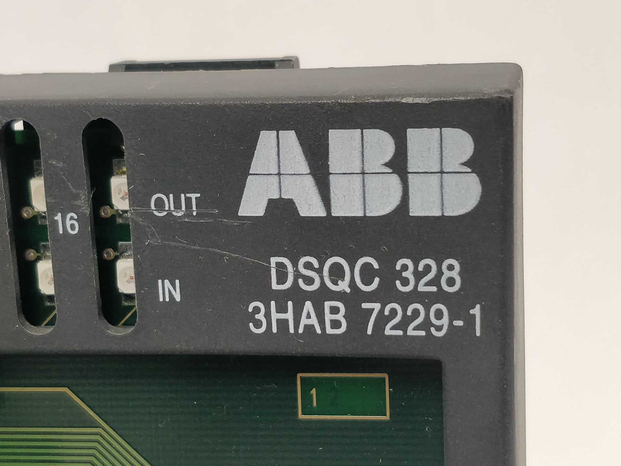 ABB DSQC 328 Digital I/O module 3HAB7229-1