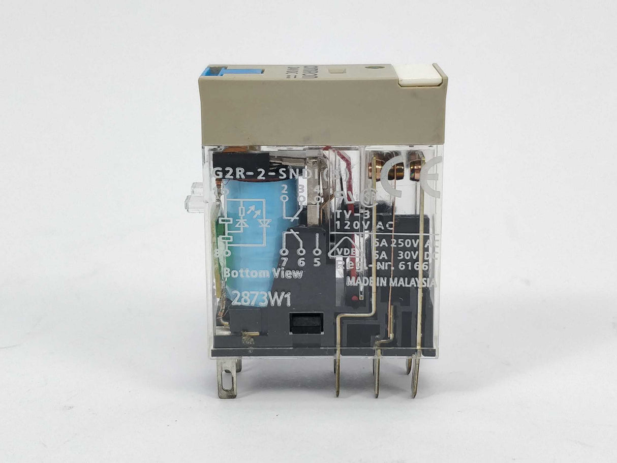 OMRON G2R-2-SNDI(S) 24VDC Relay with P2RF-08-PU socket