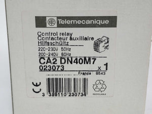 TELEMECANIQUE CA2 DN40M7 Control relay 220V 50/60Hz coil