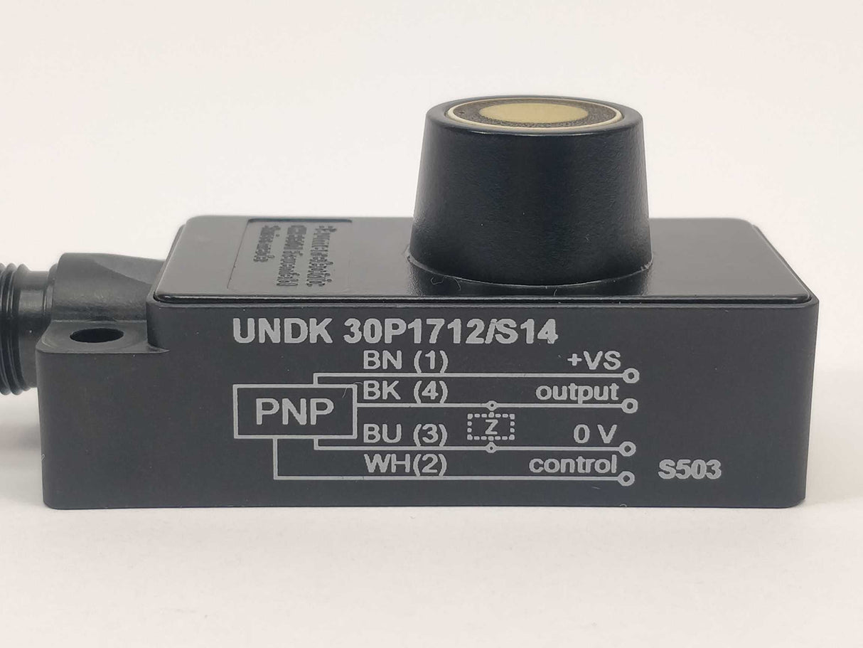 Baumer 10232772 UNDK 30P1712/S14 Ultrasonic proximity sensor