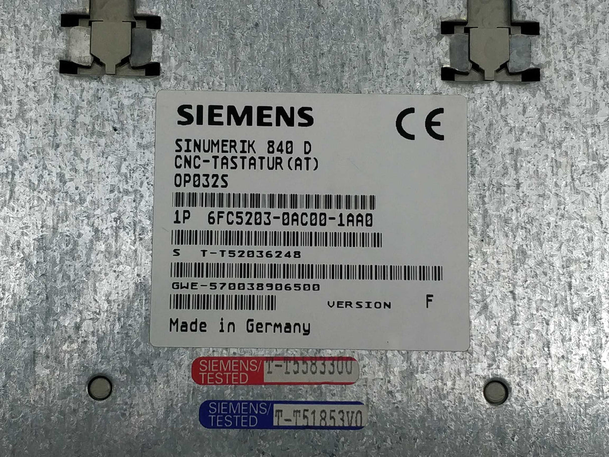 Siemens 6FC5203-0AC00-1AA0 Sinumerik 840 D CNC keyboard OP032S