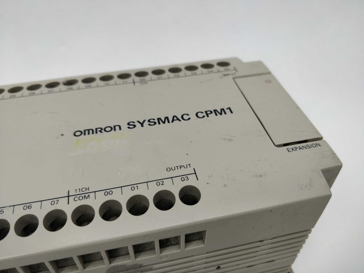 OMRON CPM1-30CDR-A PROGRAMMABLE CONTROLLER