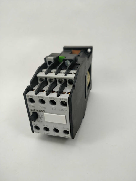 Siemens 3TH4293-0B Contactor Relay