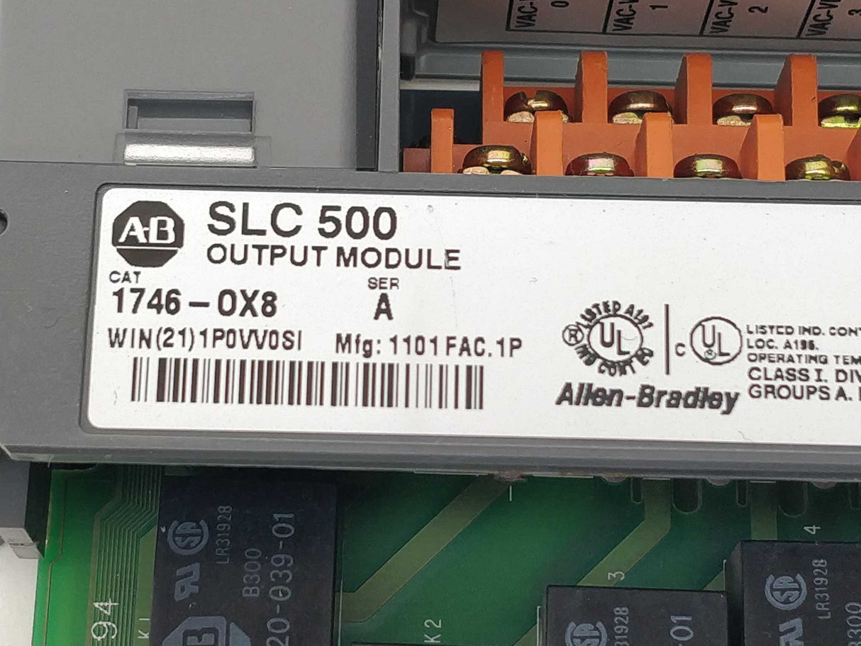 AB 1746-OX8 SLC 500 Output Module; Ser.A