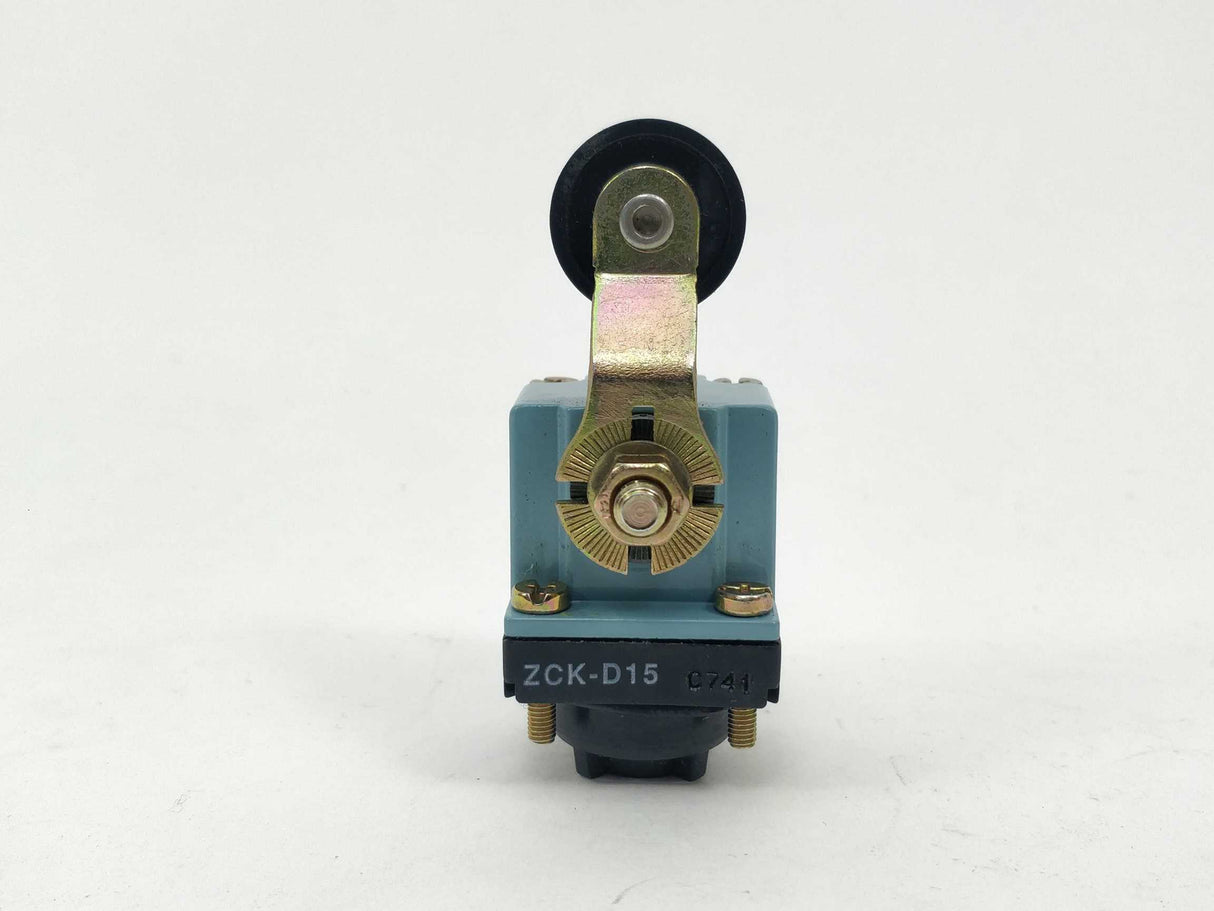 TELEMECANIQUE 064674 Limit Switch ZCK D15