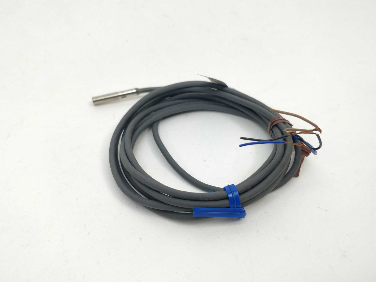 OMRON E2E-X1C1 PROXIMITY SWITCH