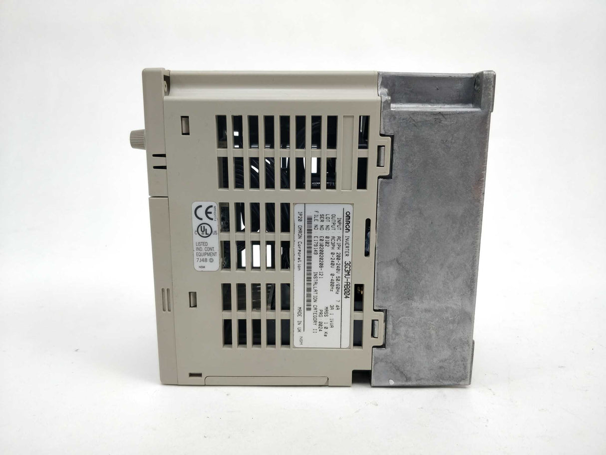 OMRON 3G3MV-AB004 INVERTER