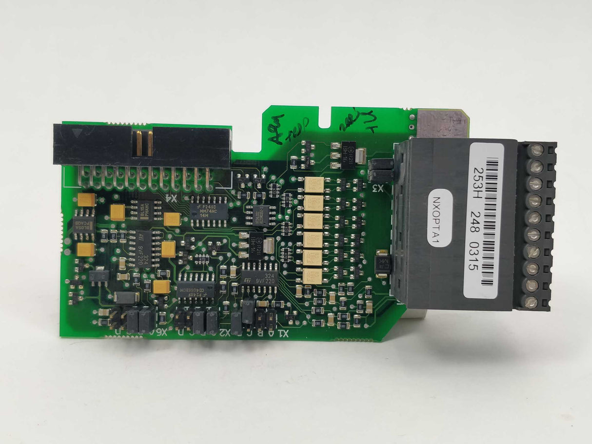 Vacon NXOPTA1 Circuit board