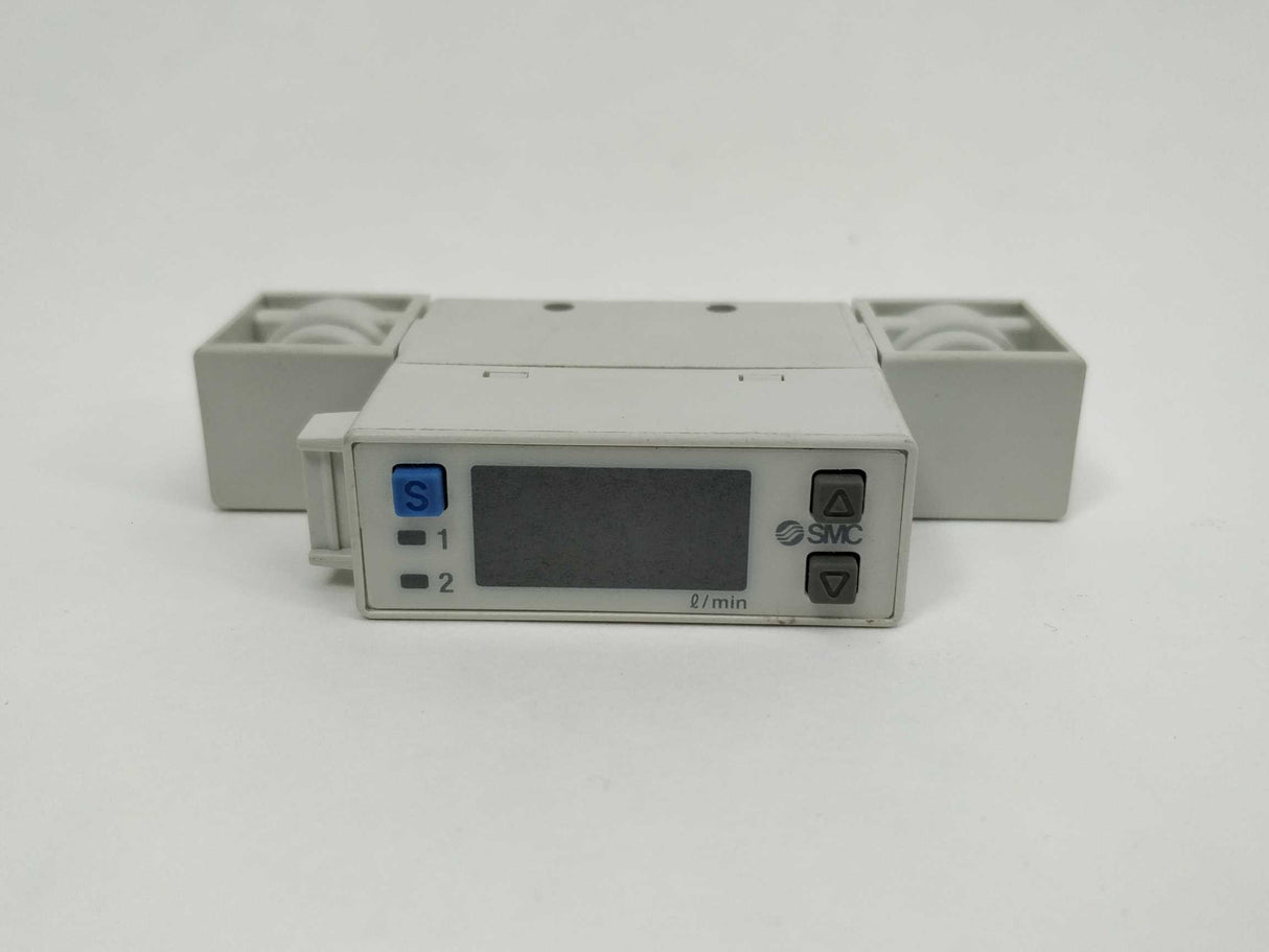 SMC PFM711-C6L-B-M Flow Switch