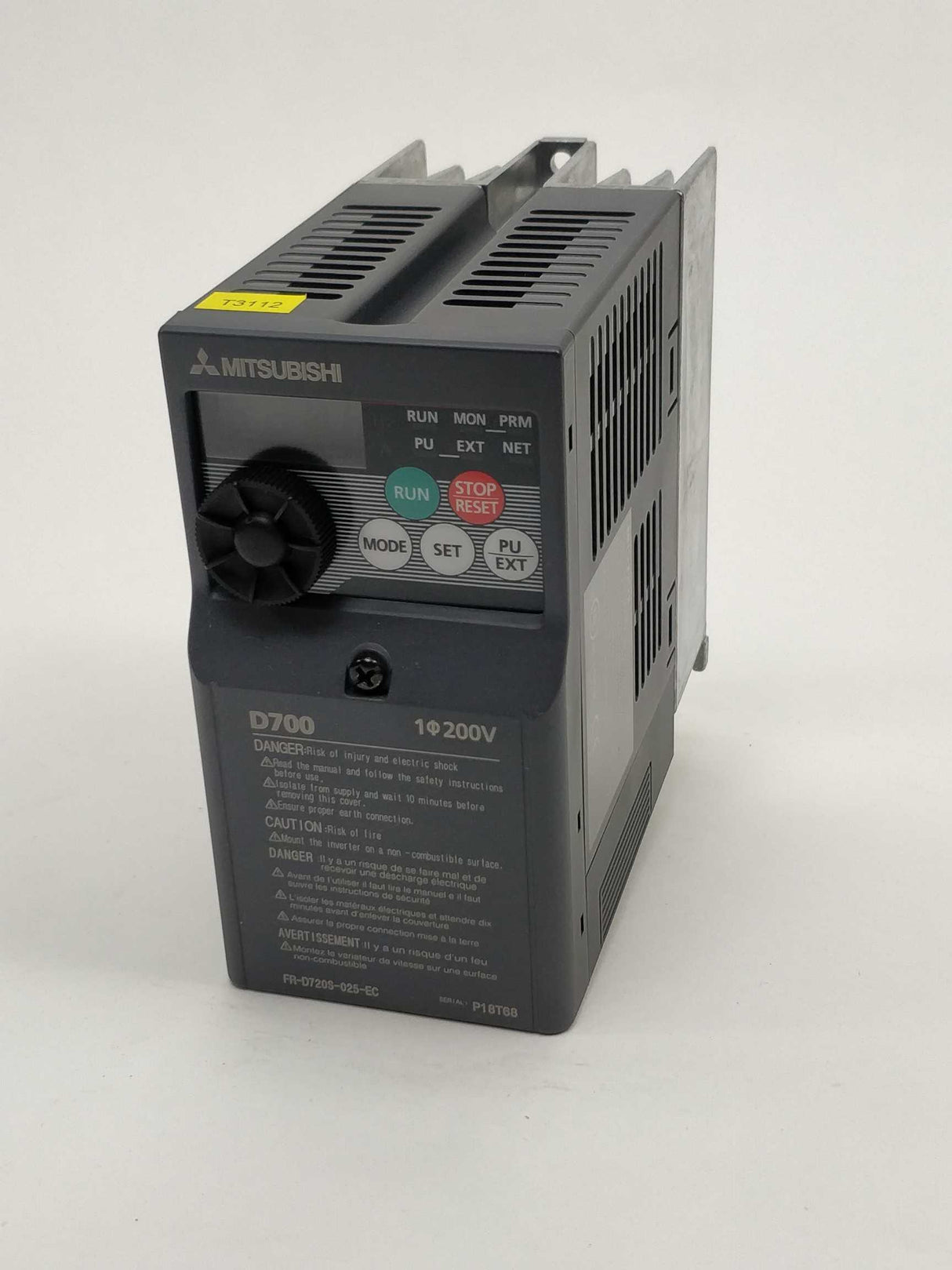 Mitsubishi FR-D720S-025-EC D700, Compact Inverter