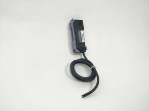 KEYENCE  FS-V21RP Digital Fiber Optic Sensor