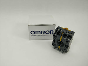 OMRON P2CF-11-E RELAY SOCKET 11 pin