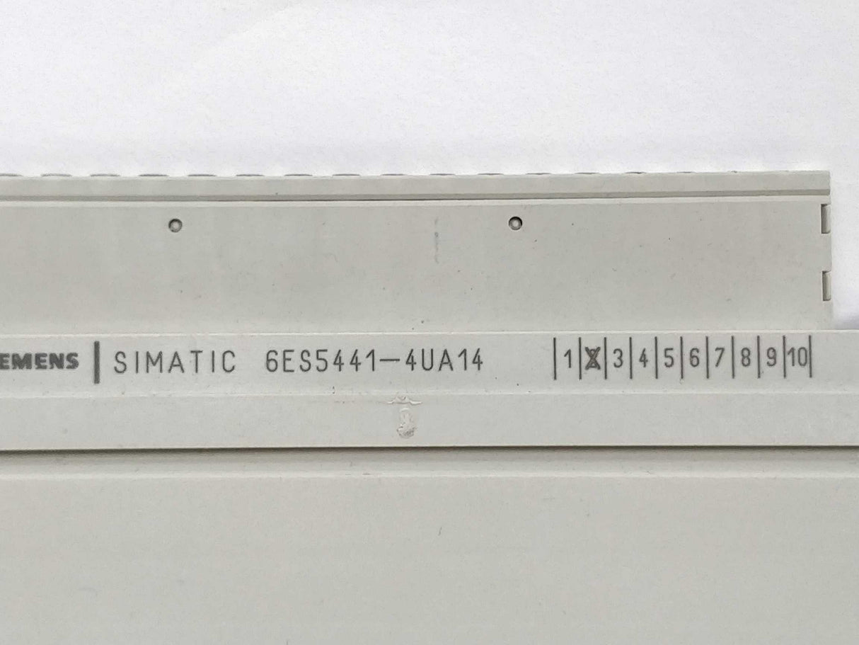 Siemens 6ES5441-4UA14 Digital Output Module