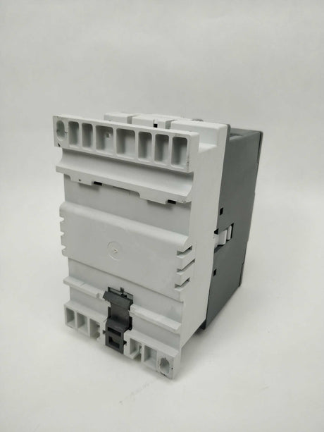 ABB A95-30-00-80 220VAC Coil 3-Phase Contactor With 2x CA5-10