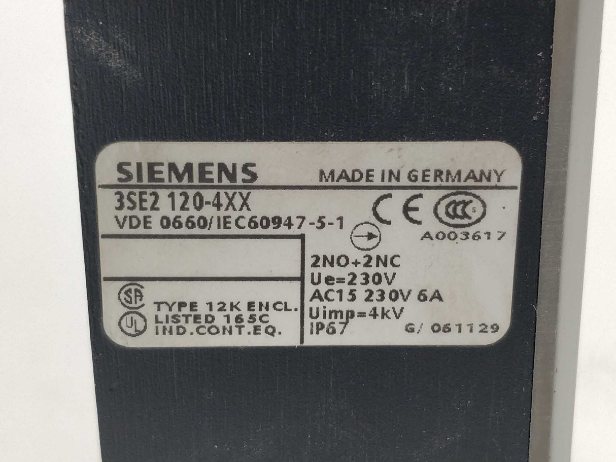 Siemens 3SE2 120-4XX Position Switch