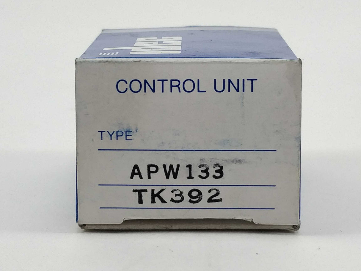 Idec APW133 TK392 Push button control unit