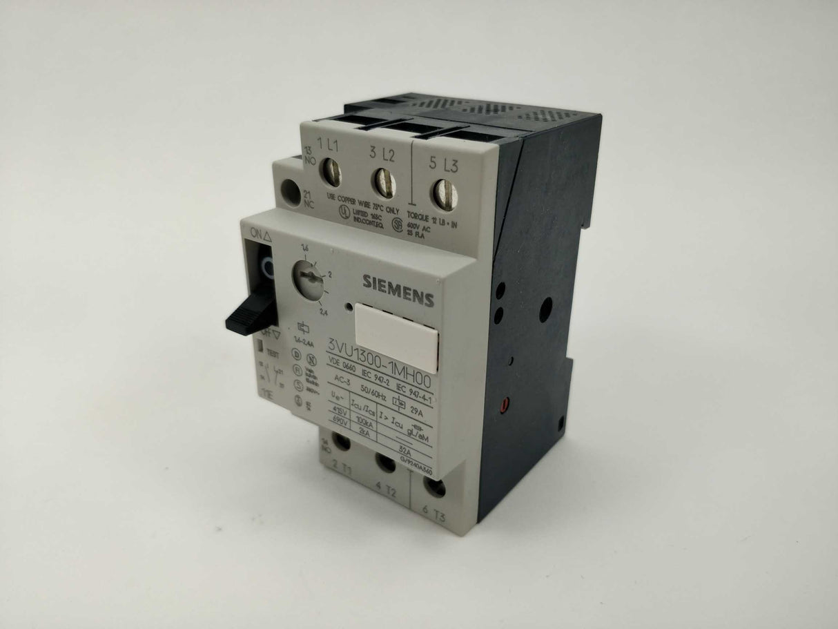 Siemens 3VU1300-1MH00 Circuit Breaker. 1.6-2.4A